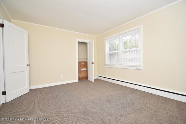 Foto del edificio - 589 Herbertsville Rd