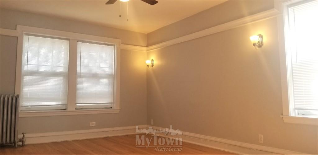 Primary Photo - 4350 N Bell Ave