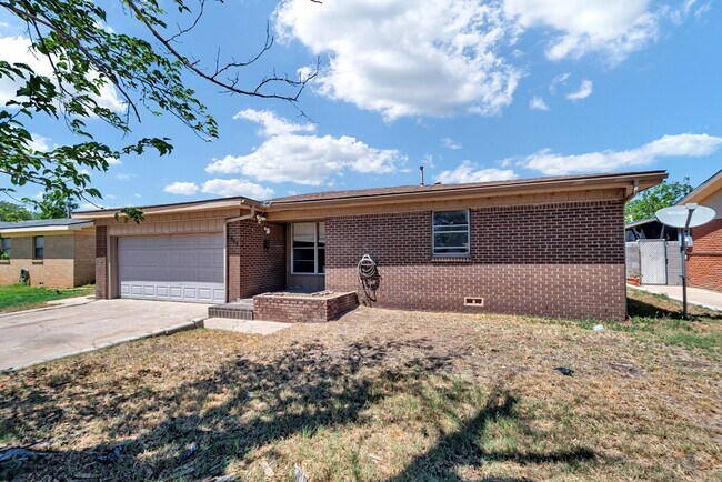 Foto del edificio - 1311 E 52nd St