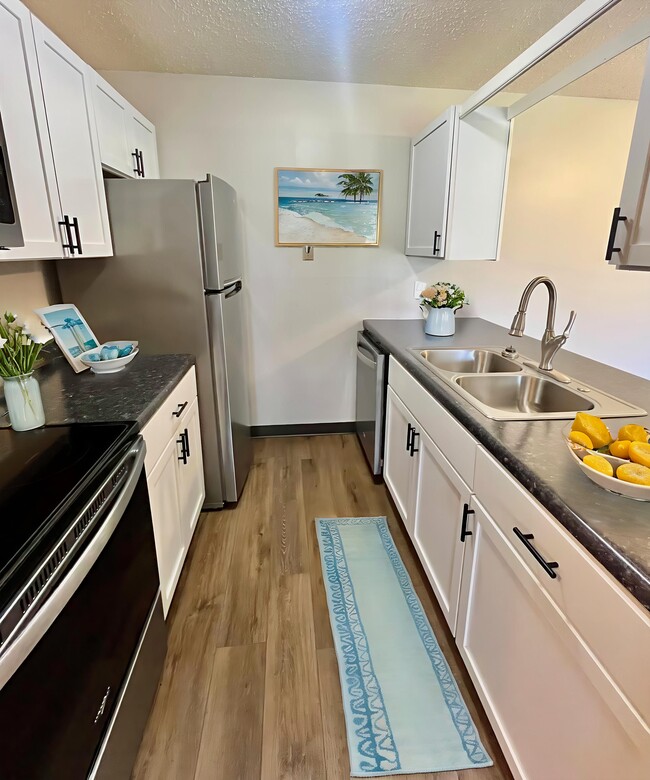 Building Photo - Bridlewood Apartments