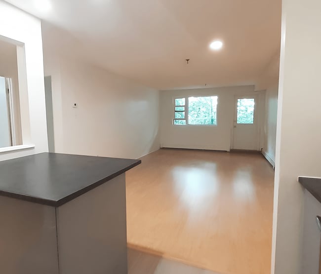 Building Photo - 50 Barkton Lane