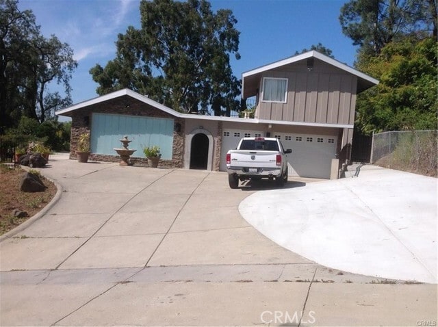 Foto principal - 2141 Skyline Dr