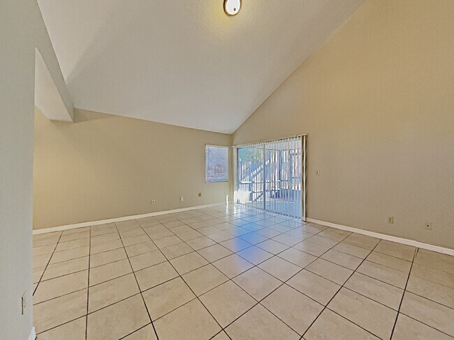 Foto del edificio - 1759 Meadowgold Ln