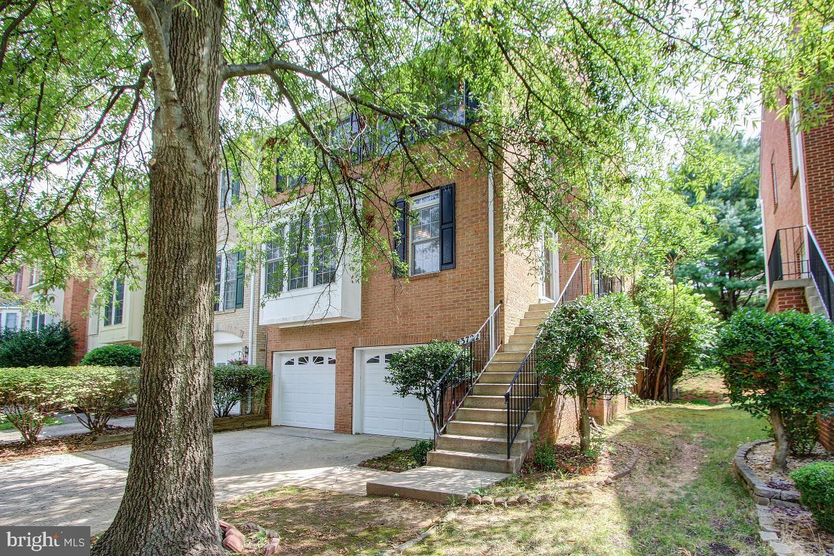 13722 Lambertina Pl, Rockville, MD 20850 Townhome Rentals in