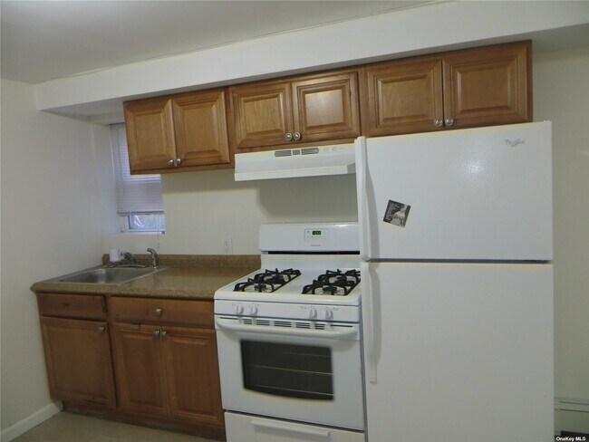 Foto del edificio - 84 Rochester Ave