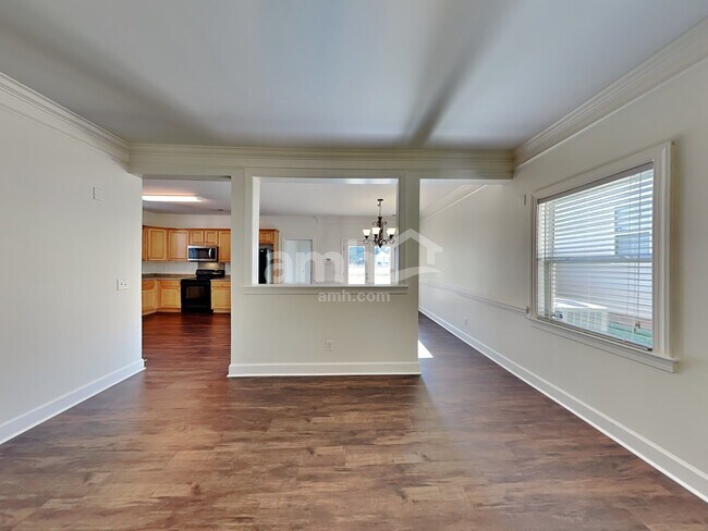 Foto del edificio - 13036 Meadowmere Road