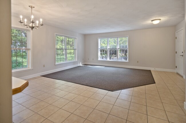 Living Room-3 - 820 Hanshaw Rd