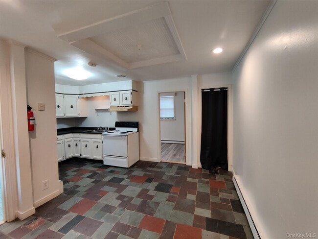Foto del edificio - 81 Vineyard Ave