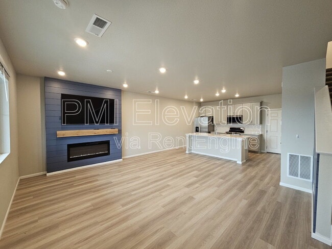 Building Photo - 5091 S Robb Ct