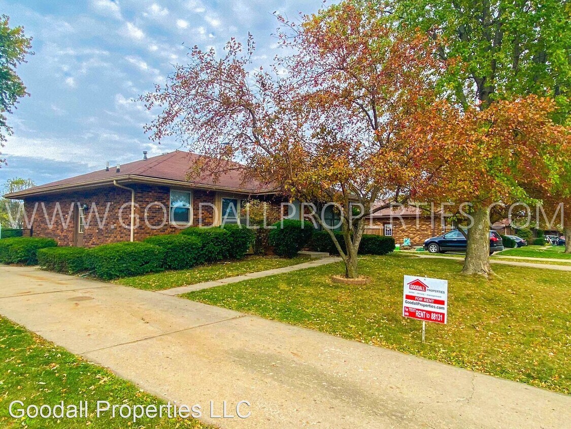 Primary Photo - 2 br, 1 bath House - 409 9th St SE