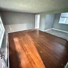 Building Photo - 1275 Quinnipiac Ave