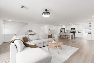 Building Photo - 3629 Pinot Ct