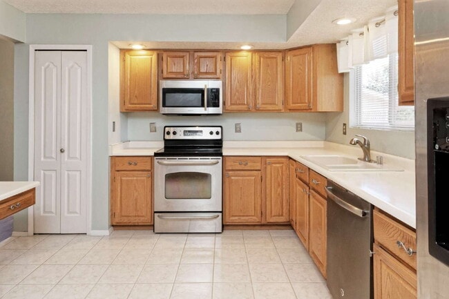 Foto del edificio - 2 Story Home in Rivers Edge 3 with RV Stor...