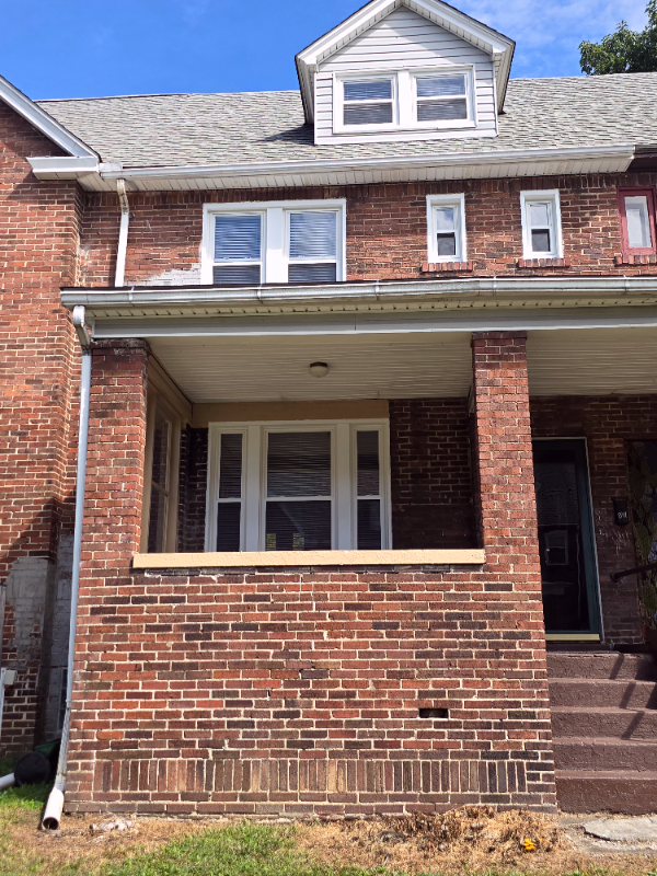Foto principal - 839 Priestley Ave