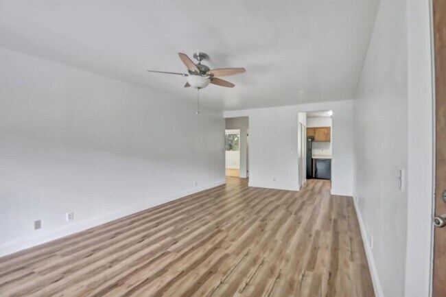 Building Photo - 44-110-110 Ikeanani Dr