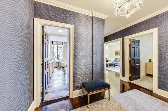 Foto del edificio - 1200 N Lake Shore Dr