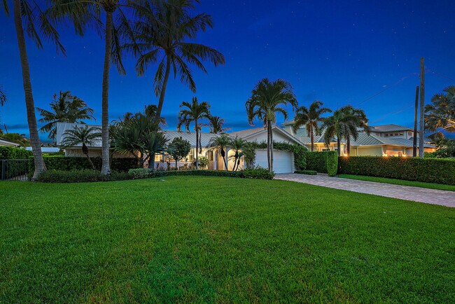 Foto del edificio - 19165 Waterway Rd