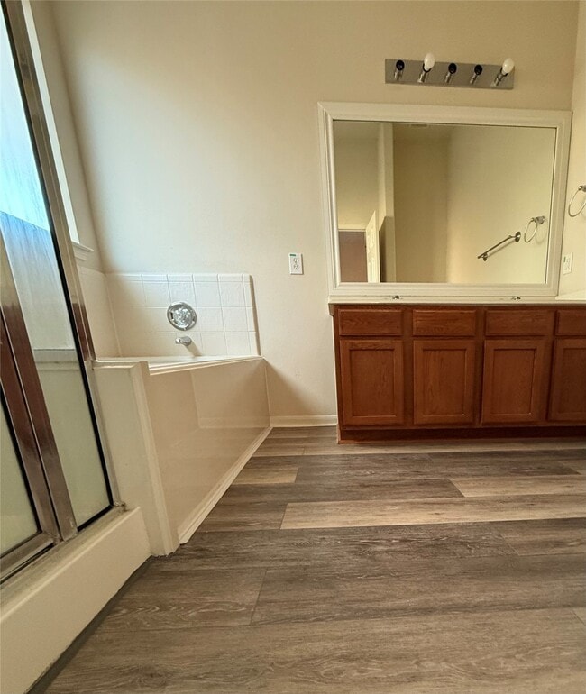 Building Photo - 6326 Richland Hills Dr