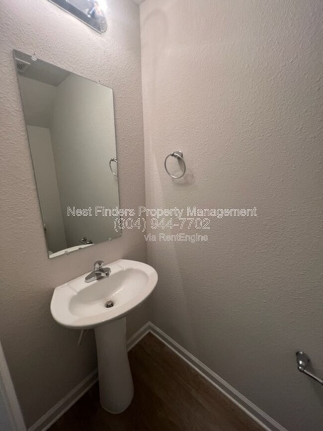 Foto del edificio - 689 Melba St