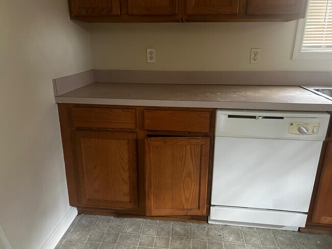 Foto del edificio - 749 Hemlock St