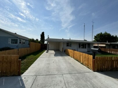 Foto del edificio - 609 S Ctr St