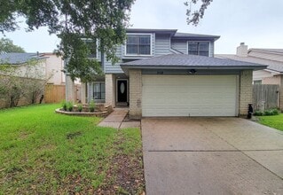 Building Photo - 2118 Creekshire Dr