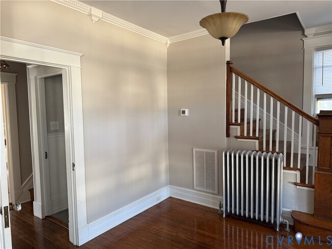 Building Photo - 1401 W Laburnum Ave