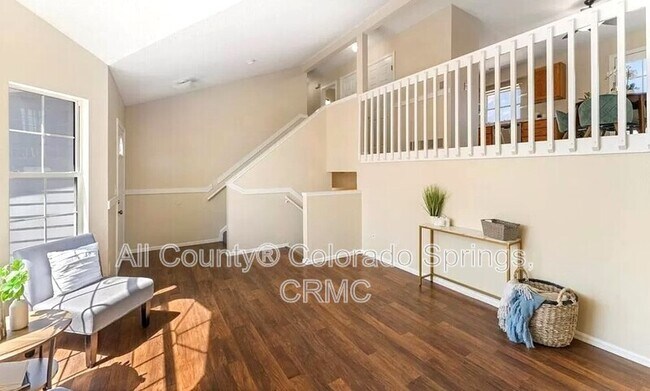 Building Photo - 977 Square Dance Lane