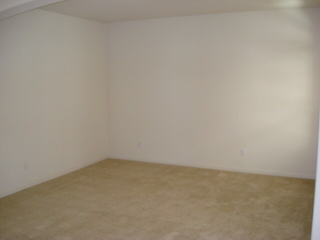 Foto del edificio - NICE 2-STORY HOME IN GATED COMMUNITY!