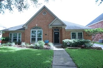 Building Photo - 23210 Gatecreek