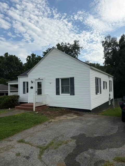 Building Photo - 755 N 4th St