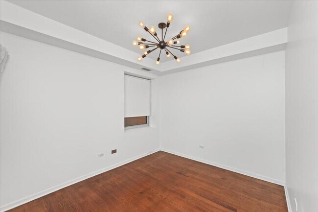 Foto del edificio - 2 bedroom in Chicago IL 60614