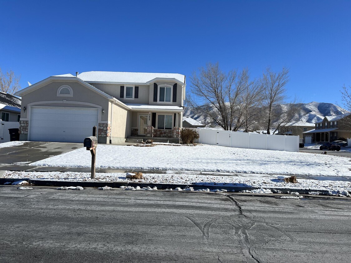 5648 Lanyard Ln, Erda, UT 84074 House Rental in Erda, UT