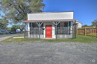 Building Photo - 1004 Fairview Ave