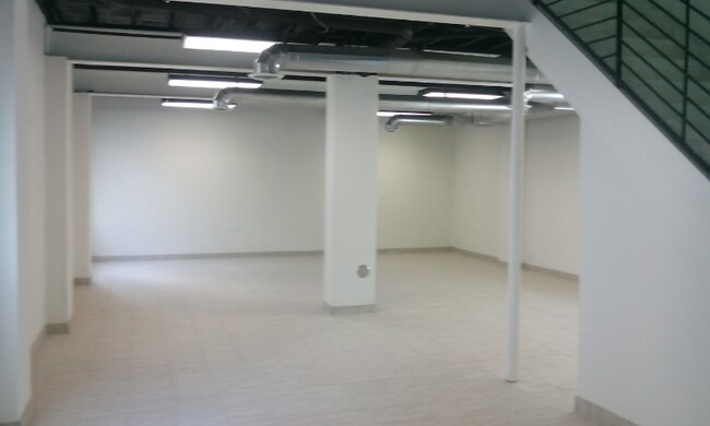 Foto del edificio - 2317 E Missouri Ave