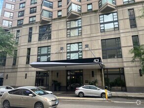 Building Photo - 401 E Ontario St