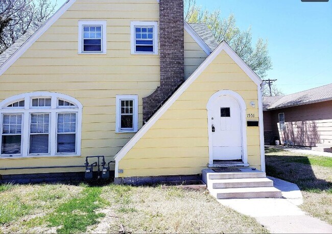 Foto del edificio - Charming Duplex within Walking Distance of...