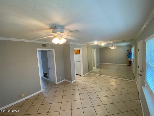 Foto del edificio - 1301 Beck Ave