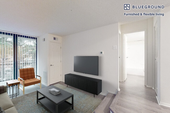 Foto del edificio - 2950 Van Ness St NW