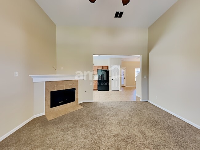 Foto del edificio - 7411 Appling Rain Dr
