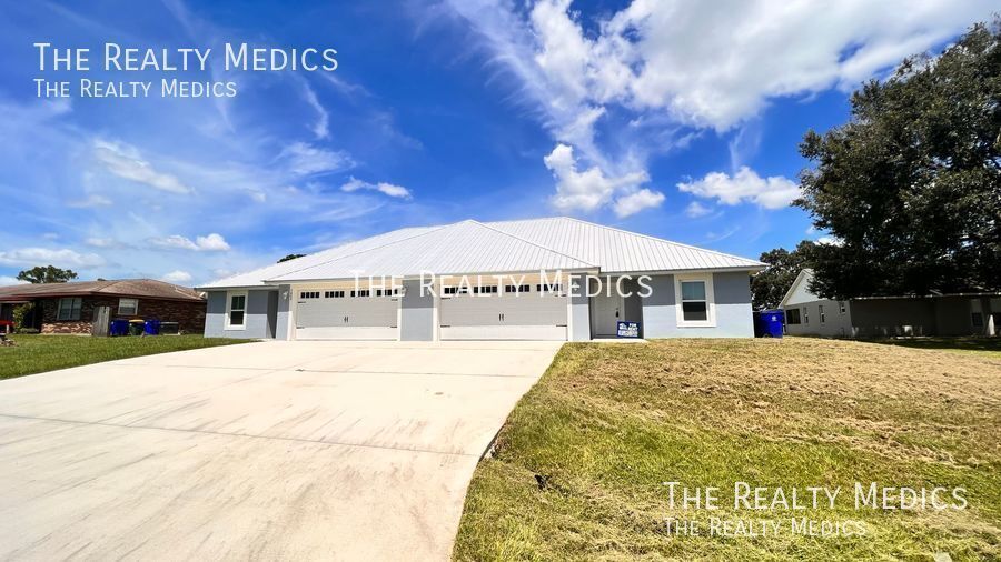 Foto principal - 7801 Valencia Rd
