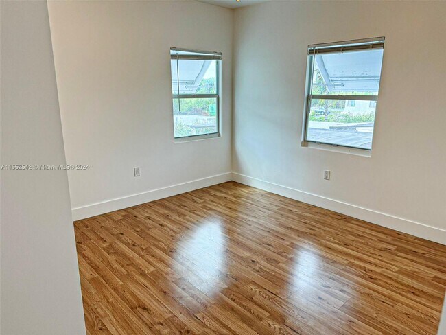 Building Photo - 22850 SW 134th Ave