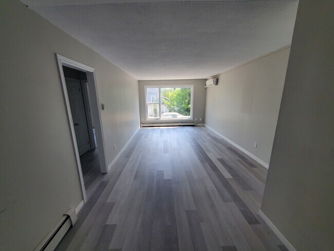 Photo du bâtiment - 91 Atkinson Ave