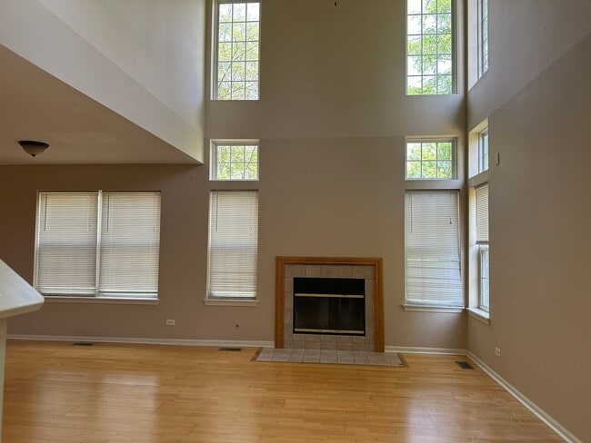 Building Photo - 2737 Borkshire Ln