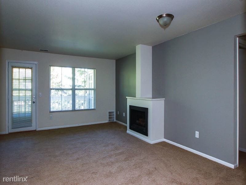 Primary Photo - 3300 Pine Meadow Dr SE