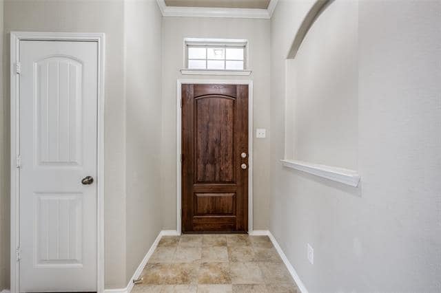 Building Photo - 14424 Chino Dr