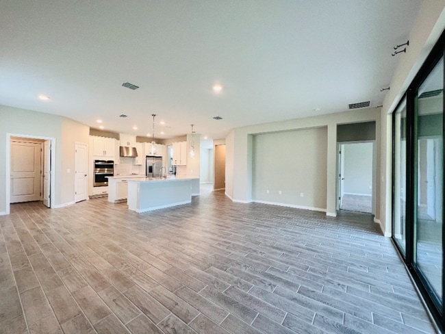 Building Photo - 3902 Rose Mallow Dr