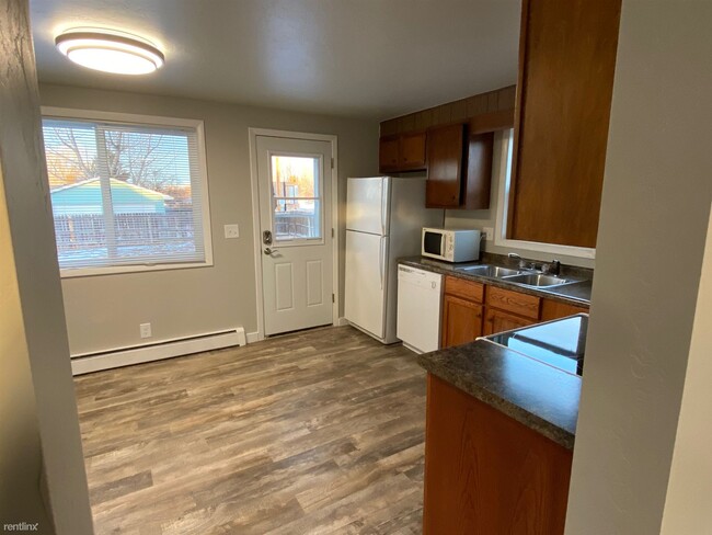 Foto del edificio - 2 br, 1 bath Duplex - 720 Grant Street A