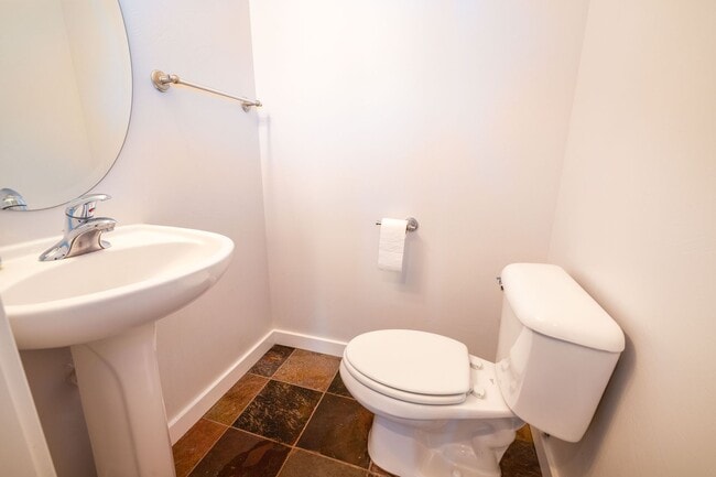Building Photo - Modern Duplex in Bozeman – 3 Bed, 2.5 Bath