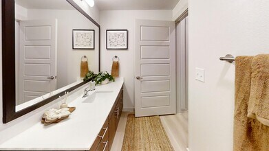 Building Photo - Bridge at Saffron